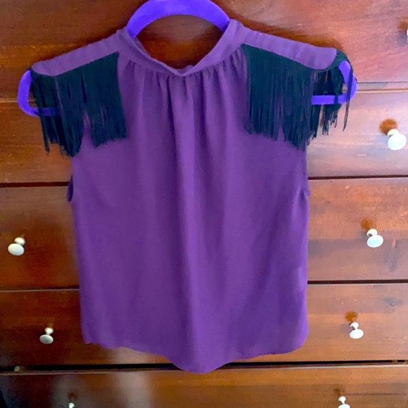 2 TOPS chiffon sleeveless BCBG and Express EUC - Picture 2 of 4